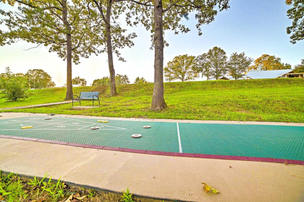 Spacious Condo About 4 Mi From Downtown Branson! Extérieur photo